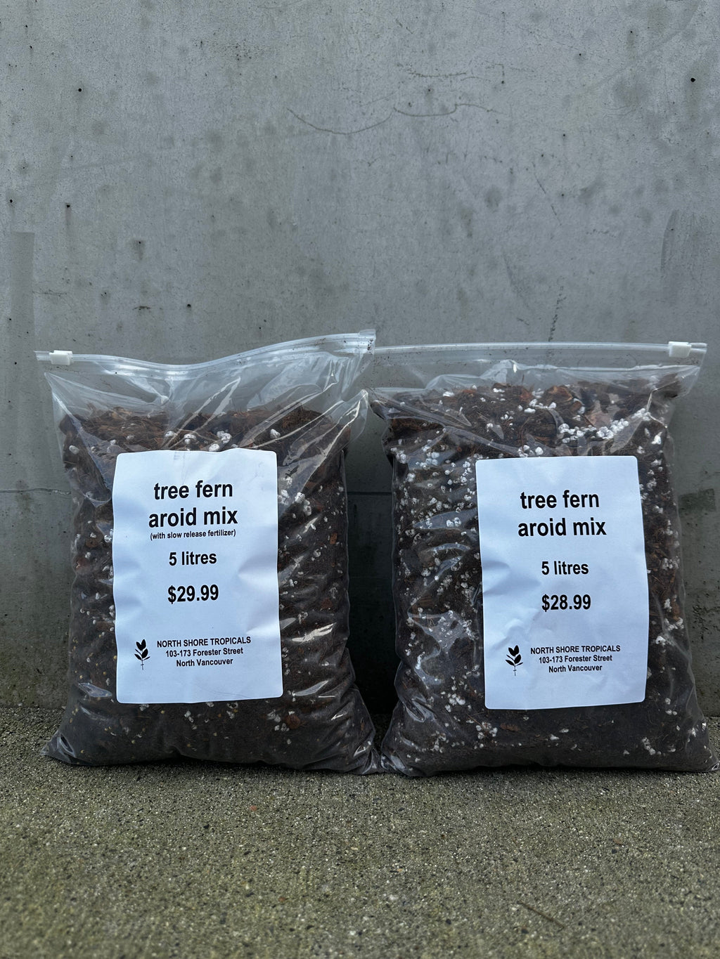 Tree Fern + aroid mix with slow release fertilizer (5 litres)